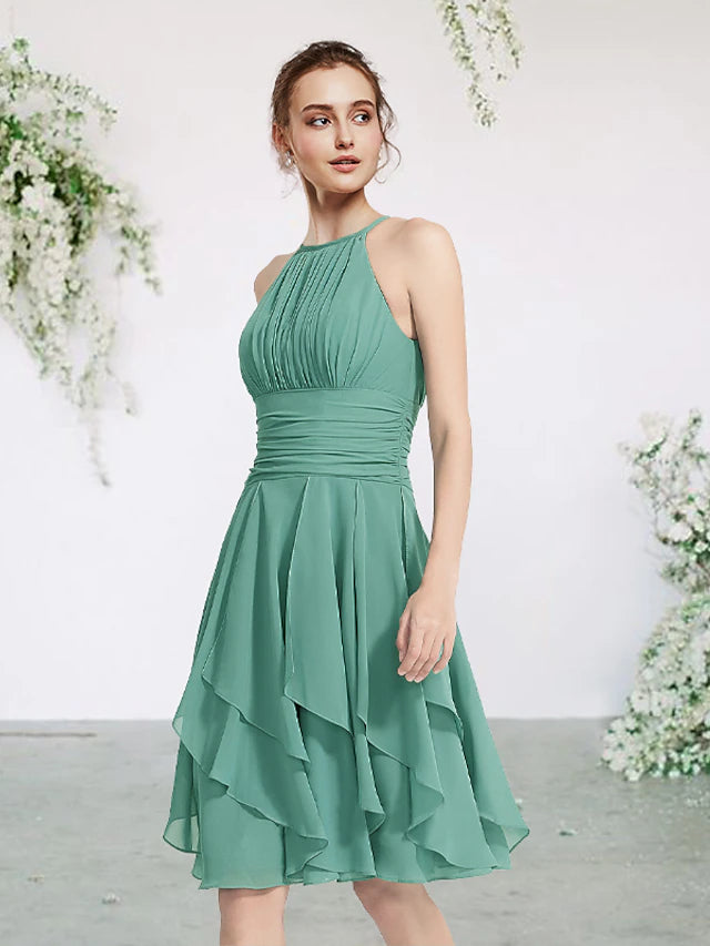 Luolandi A-Line Bridesmaid Dress Jewel Neck Sleeveless Elegant Short / Mini Chiffon with Pleats / Cascading